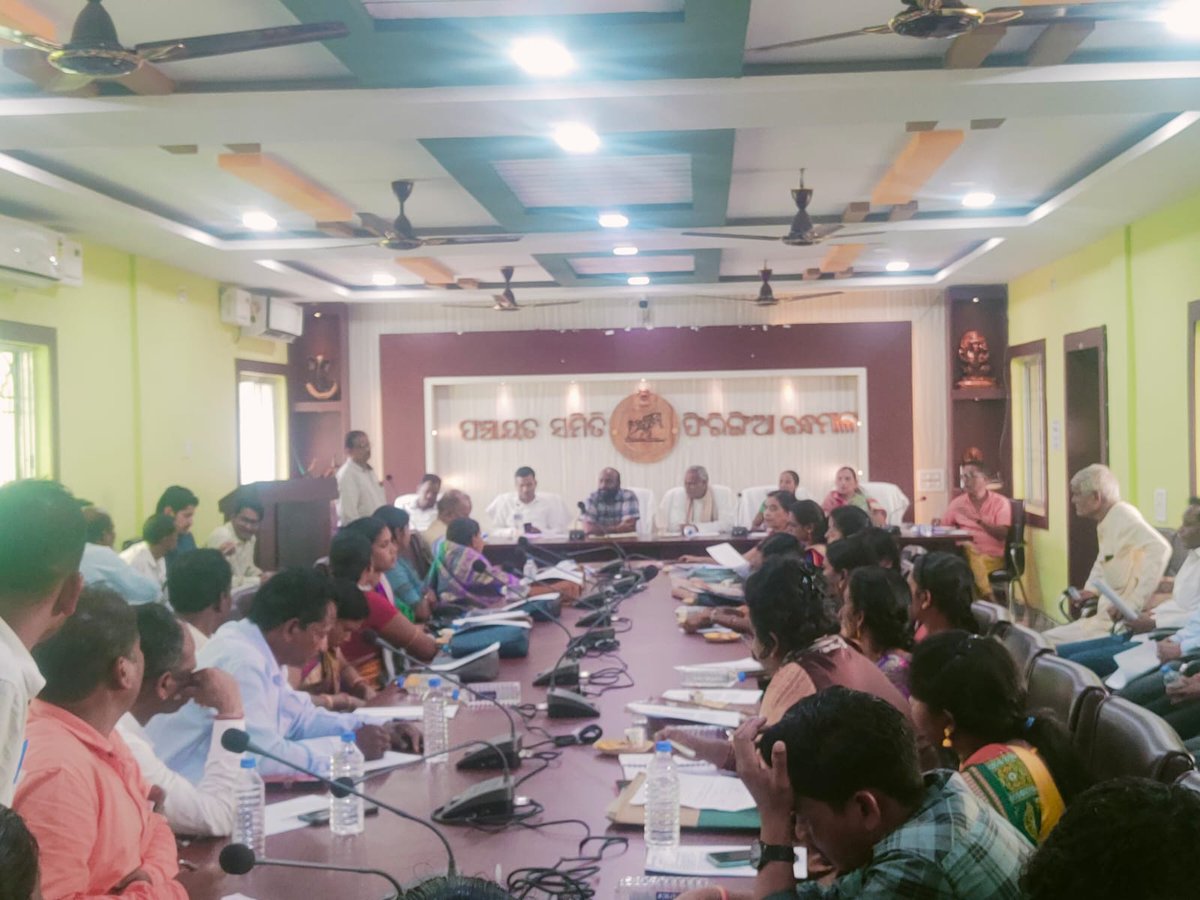 Panchayat Samiti, Phiringia (@phiringiap) on Twitter photo Panchayat Samiti meeting at Phiringia Block on 29.02.2024 <a href="/CMO_Odisha/">CMO Odisha</a> <a href="/MoSarkar5T/">MoSarkar 5T</a> <a href="/PRDeptOdisha/">Panchayati Raj and Drinking Water Department</a> <a href="/zpkandhamal/">Zillaparishad Kandhamal</a> <a href="/DMKandhamal/">Collector Kandhamal</a> Panchayat Samiti meeting at Phiringia Block on 29.02.2024 <a href="/CMO_Odisha/">CMO Odisha</a> <a href="/MoSarkar5T/">MoSarkar 5T</a> <a href="/PRDeptOdisha/">Panchayati Raj and Drinking Water Department</a> <a href="/zpkandhamal/">Zillaparishad Kandhamal</a> <a href="/DMKandhamal/">Collector Kandhamal</a>