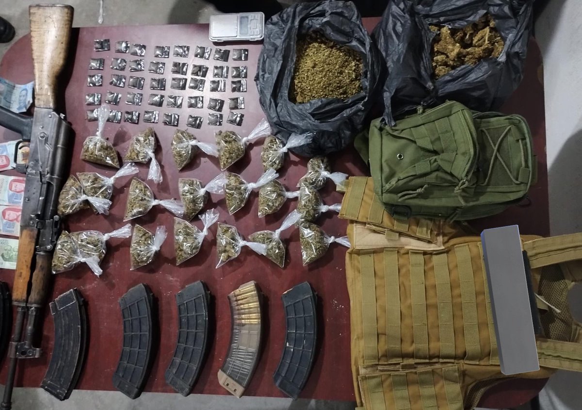 Detenidos por Fuerza Civil en Valle de Santa Elena, General Zuazua.