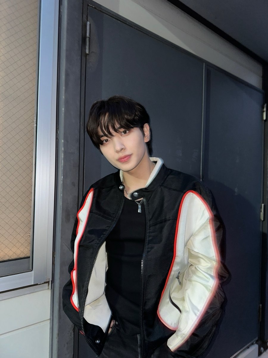 [#류준민]
東京ファンミーティング最高だった 愛してるBOAT💛

#ATBO #에이티비오
#RyuJunmin