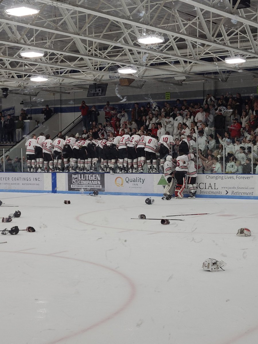 @Buccigross Elk River is headed to state for the first time in 19 years.