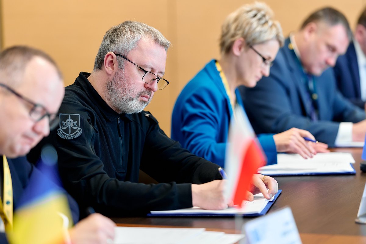 AndriyKostinUa's tweet photo. Today, as a result of the meeting with the President of @Eurojust Ladislav Hamran, the Minister of Justice of Poland @Adbodnar, the Prosecutors General of Lithuania, Latvia, and Romania: Nida Grunskienė, Juris Stukans and Alex Florin Florenta, we have agreed to extend the mandate of the Joint Investigation Team aimed at ensuring accountability for international crimes committed in the course of Russia's war against Ukraine.

Lithuania has announced the first suspicions of war crimes resulting from the #JIT’s investigations. Three servicemen of the Russian proxies were charged with the heinous murder of a Lithuanian citizen in Mariupol in April 2022. The victim, a civilian who took no part in the hostilities, endured torture, including being shot, beaten, and slashed with a knife, leading to his tragic death.

The identification of these suspects underscores that even when war crimes are committed in the occupied territories, the perpetrators will not escape justice.

I'm pleased to see that after two years of the JIT's work, support for Ukraine has only grown stronger. Grateful to our colleagues for their cooperation and commitment. I'm confident that our united efforts will continue to yield more results in our quest for justice.