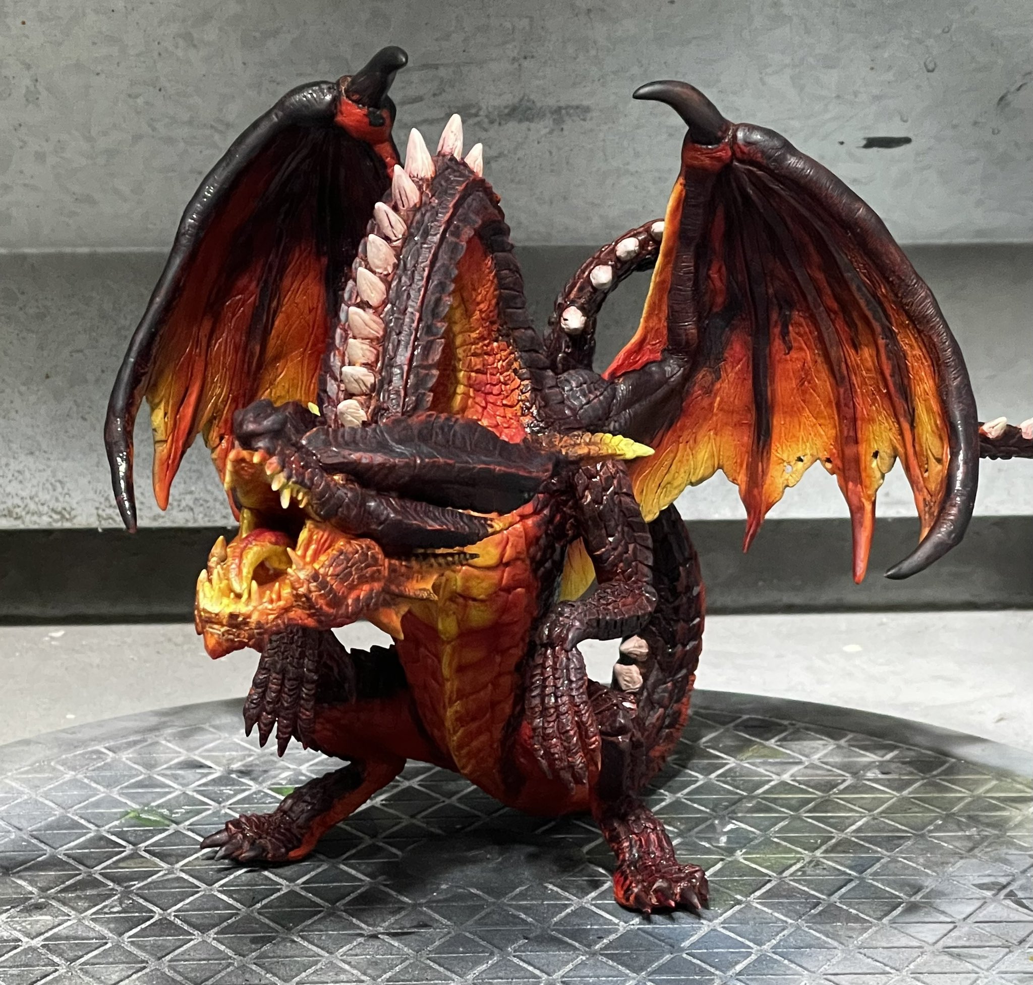 モンスターハンター　ミラバルカン　フィギュア　紅龍ミラボレアス ポルテ on X: 