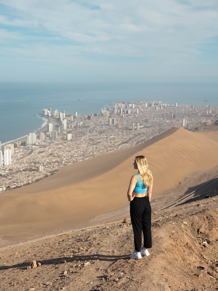 High above Iquique, ready for some action 🇨🇱 @chiletravel #Chile