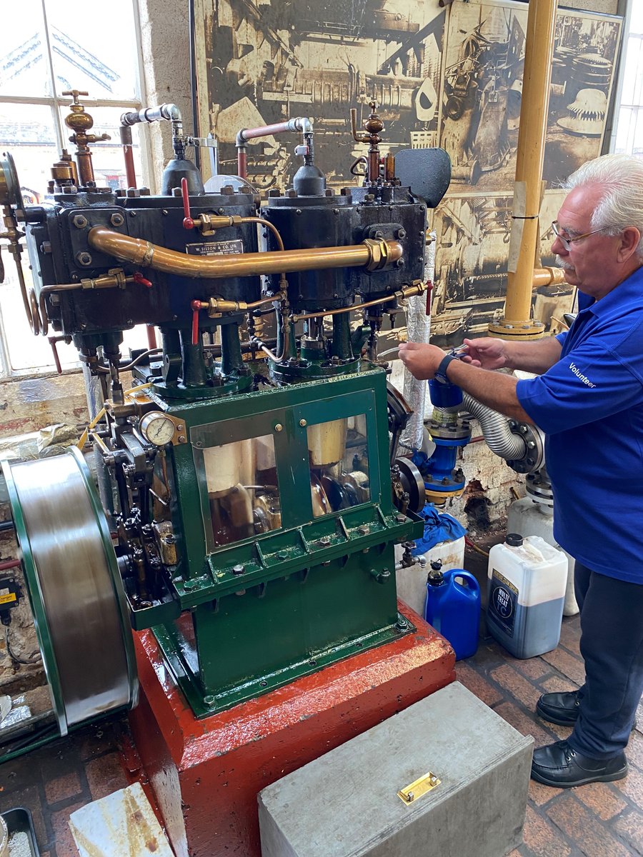 Interested in old engines, diesel or steam? 👀 Then why not join our happy band of #volunteers here in the Power Hall at the National Waterways Museum #EllesmerePort For more details, please contact our Lead Volunteer dave.trent@canalrivertrust.org.uk #VolunteerByWater