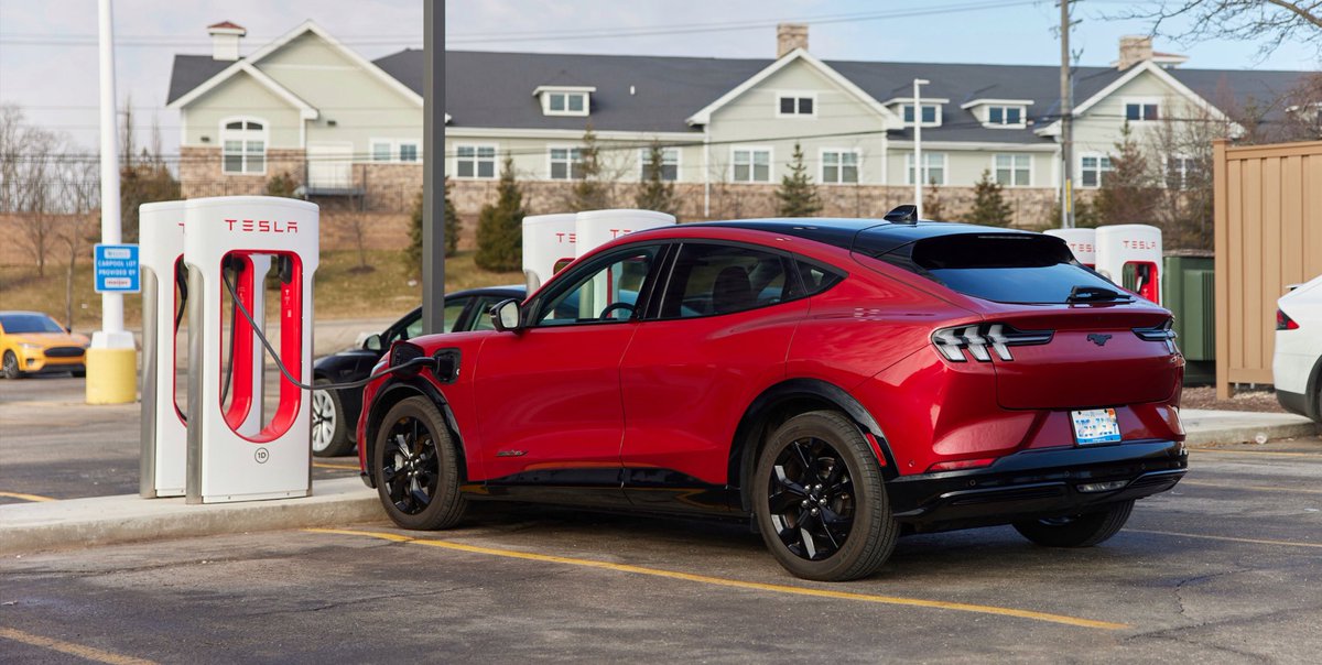 Starting today, eligible Mustang Mach-E and F-150 Lightning owners in the US or Canada can reserve a complimentary Fast Charging Adapter for their @Ford EV and access @Tesla Superchargers by heading to ford.com/FastChargingAd…