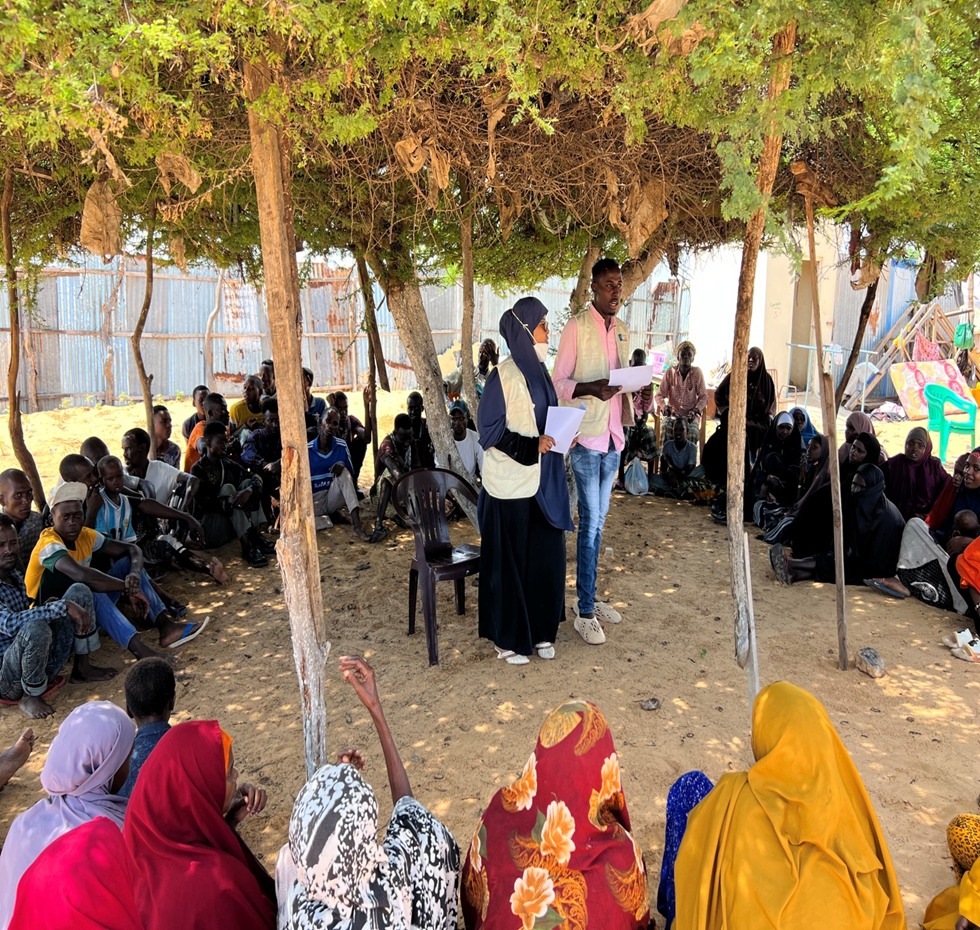 Ensuring safety of flood-affected communities, with focus on GBV psychosocial support & child protection, is key. @CaafimaadP & partners reached 76,987 through awareness outreaches & community-based protection in #Somalia since Oct 2023. 🙏@UkinSomalia for funding #FloodResponse.