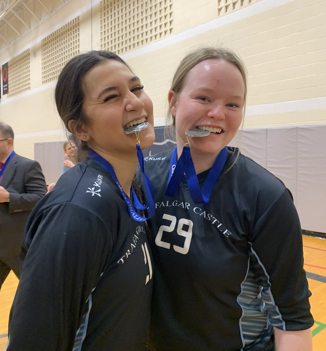 trafalgarcastle's tweet photo. Congratulations to our Senior Volleyball team for taking home Silver at yesterday's Finals!

#dragons #goTraf #schoolforgirls #volleyball #athletes #volleyballyteam #volleyballgirls #volleyballlife @CISOntario @CAIS_Schools https://t.co/U0FgtkqgAc