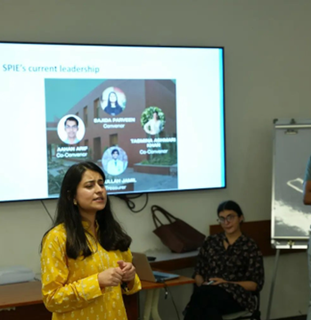 spie_aku's tweet image. Our journey starts with our renowned interactive orientation held at CIME, where participants engaged in fun and unique activities tailored to each wing! 🏫🎉 #Orientation 2/24