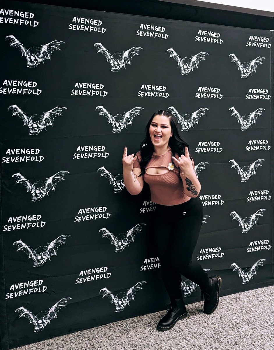 amy7×☠️ tweet media