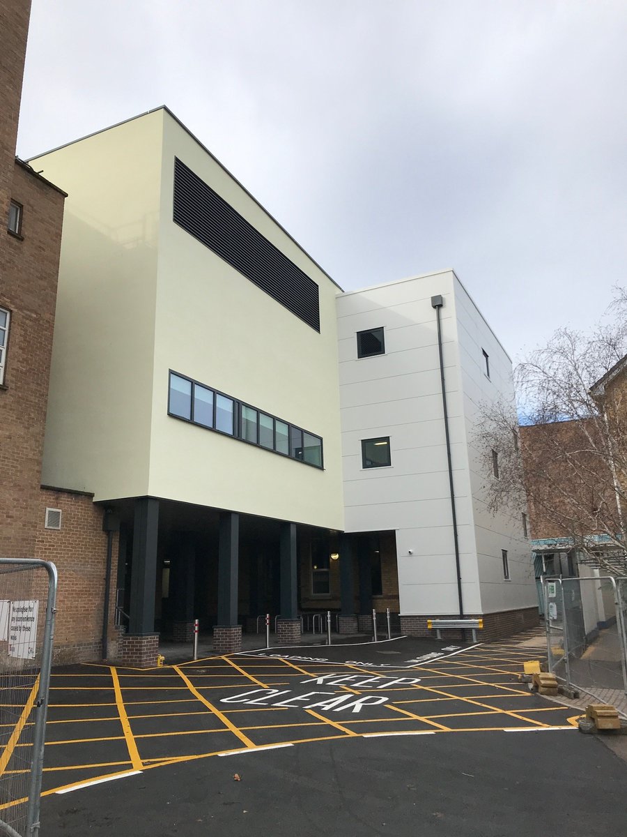 GMS_facilities's tweet photo. 🏥 Exciting news! 

The handover of 2 new orthopaedic theatres at Cheltenham General Hospital marks the completion of Phase 5 in our Strategic Site Development program. 

Well done to the team and partners for this achievement! 🌟 https://t.co/BZp1QfiRbi