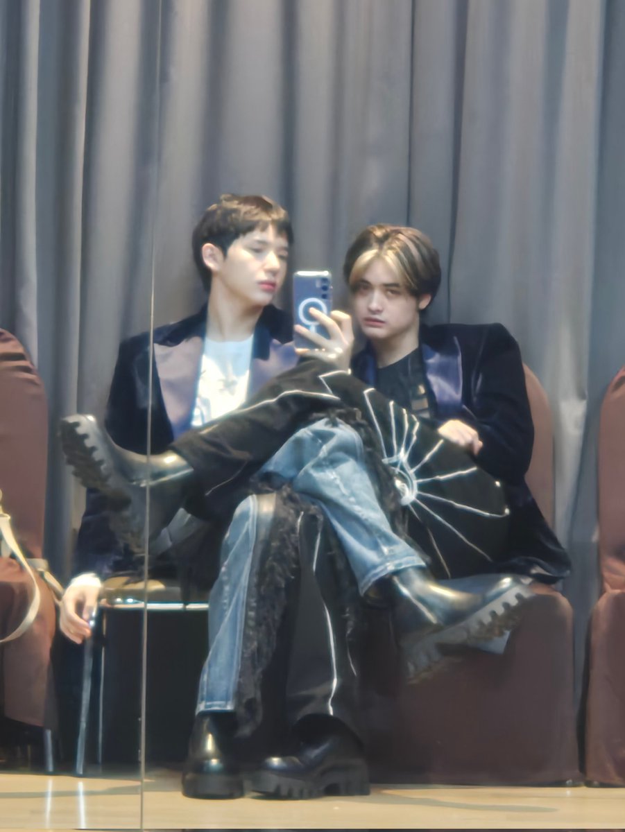 poomdct's tweet image. ขอบคุณทุกคนที่ชอบเพลงใหม่พวกเรานะครับ 🪄 #ATLASIGotThatMagic_MV