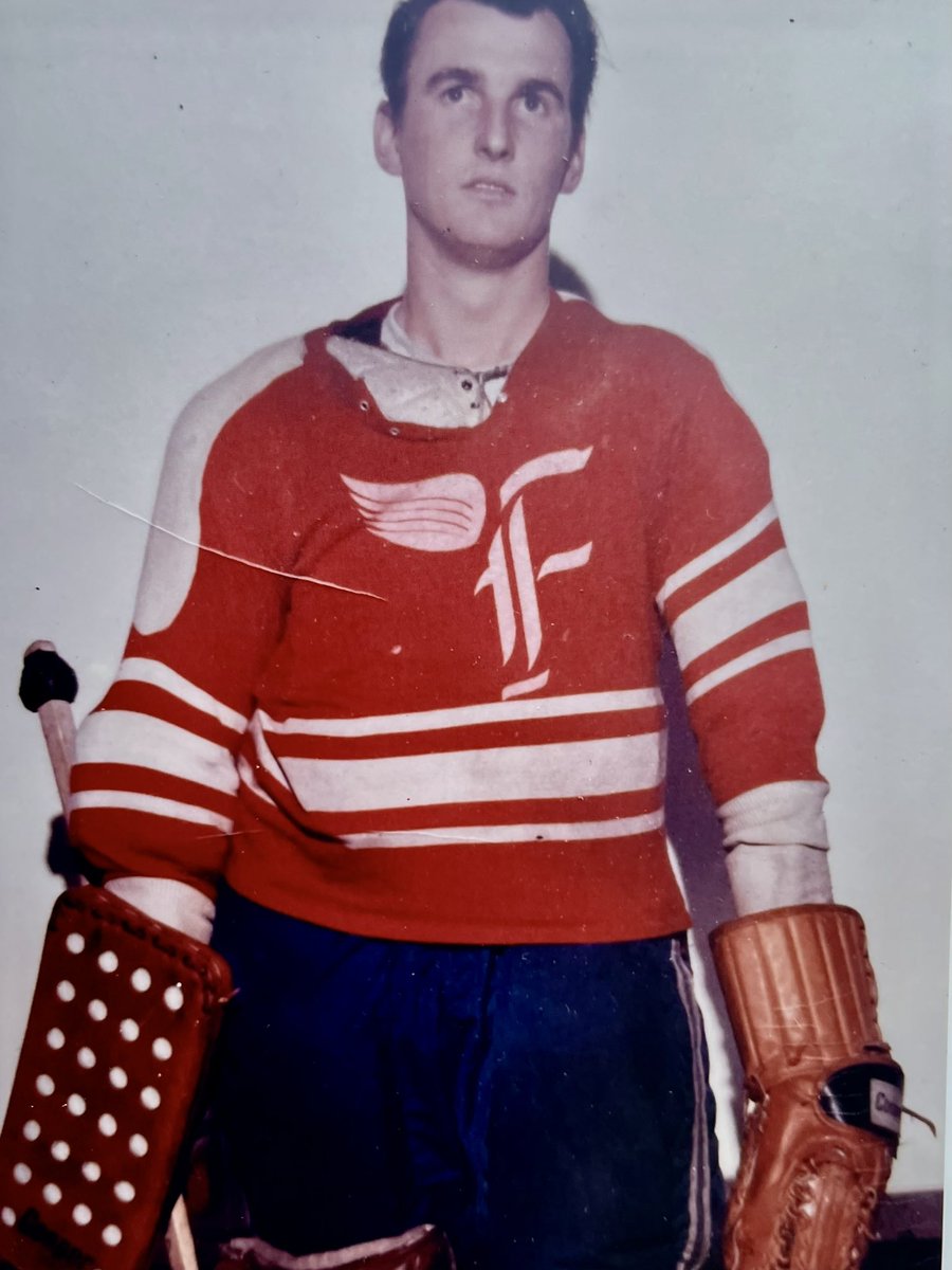 PR_Mittens's tweet photo. @OverDrive1050 Happy Leap Year birthday… to my 80 year old dad today!  The old sieve is still able to make the drive from Peterborough to Guelph for some celebratory pints. Need to bring back beer league photographers. https://t.co/Bk5M95AbwY