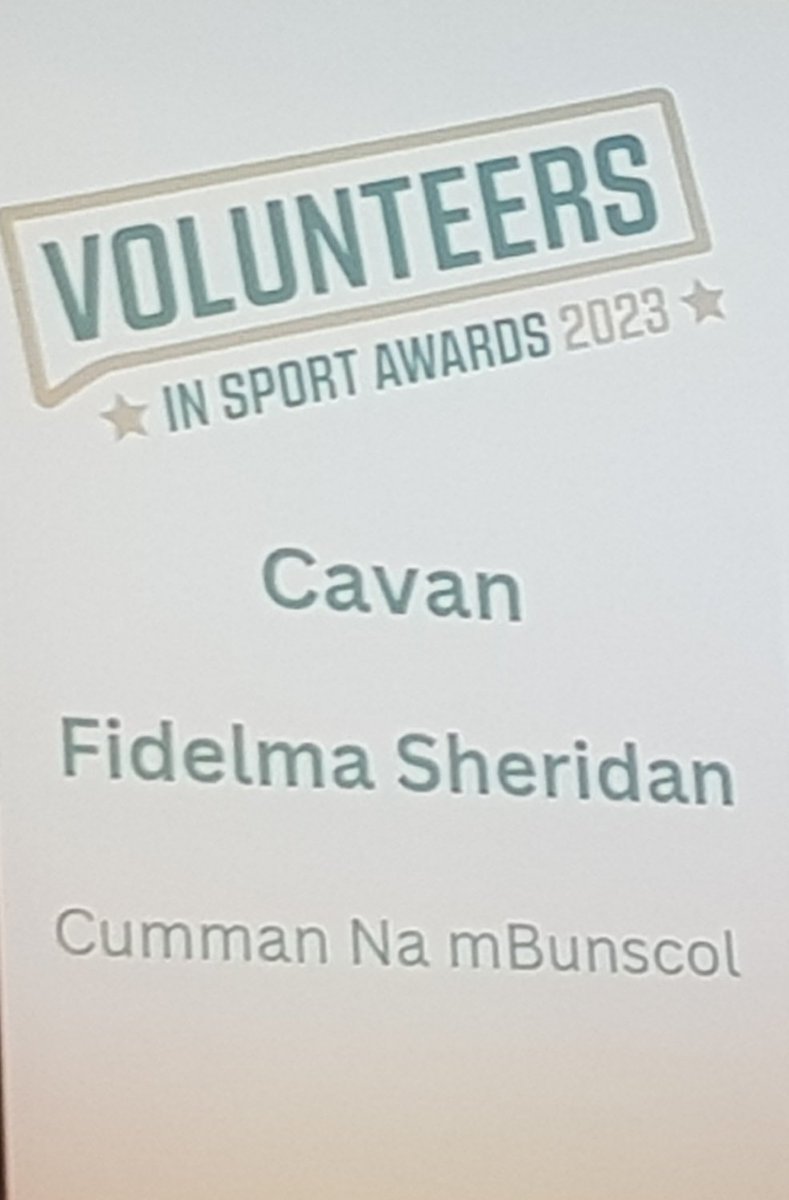 Catriona Donohoe with Fidelma Sheridan who received the Volunteer in Sports Award for Co Cavan @ the National Awards ceremony.Great recognition for all who promote our national games in primary schools around the country. <a href="/cnambnaisiunta/">Cumann na mBunscol</a> #DedicatedToTheDedicated <a href="/CavanCoBoardGaa/">Official Cavan GAA</a>