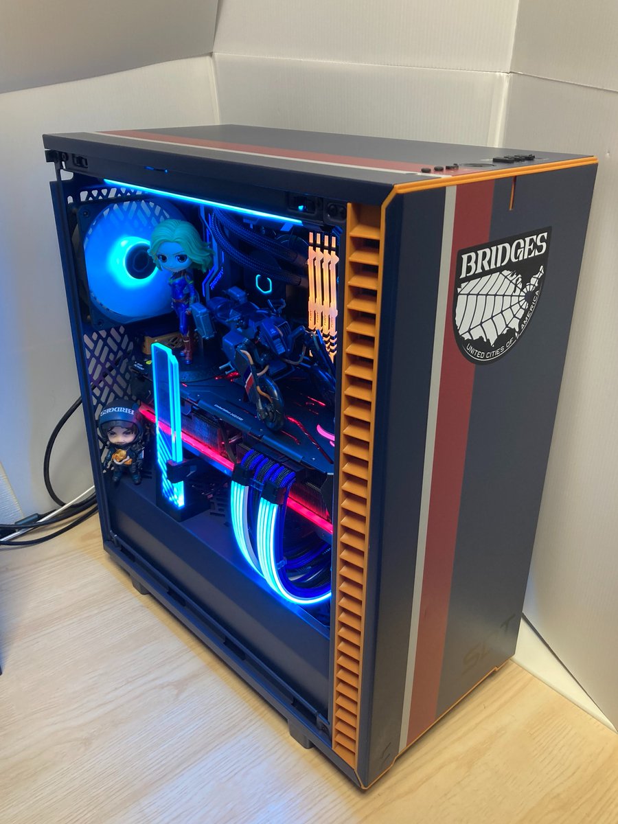 mog_mogo3's tweet photo. #fspgaming #ShowYourFSP
デス・ストPCを支えるのはFSPのHydro GT pro 1000W
i7-13700K🔥にRX 7900 XTX👿の構成でもしっかり安定かつ静かで快適です👍 https://t.co/dc8TPIkdTM