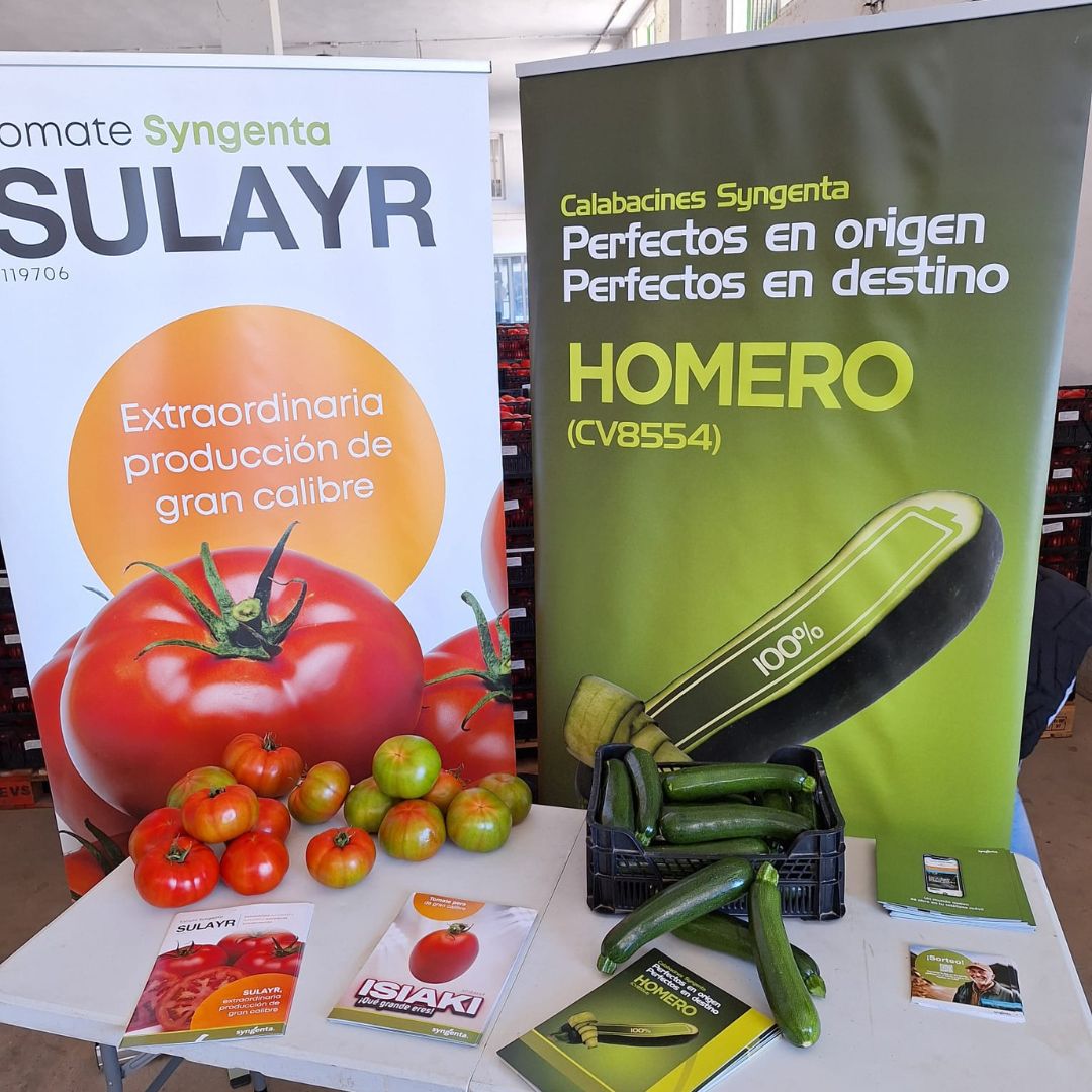 SyngentaES's tweet photo. 🌱 ¡Hemos vivido 3 días de pura innovación agrícola en la costa de Málaga!

Las subastas de Navas Carrillo, Agrupa Algarrobo y Hnos. González (Llano de los Frailes SL) han sido el escenario perfecto para presentar y descubrir las últimas novedades de nuestro tomate y calabacín 🍅 https://t.co/RT8aZKRT8i