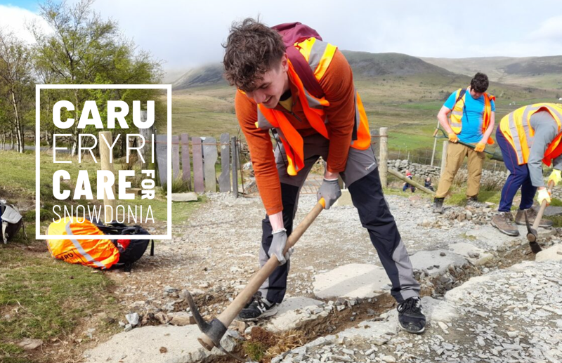 Each year, our team has the opportunity to dedicate a day to giving back to our community. 🤗 Next month, we will be joining forces with the Caru Eryri team for a volunteer day focused on footpath maintenance on Yr Wyddfa. Interested in joining us? 👉 snowdonia-society.org.uk/event/caru-ery…