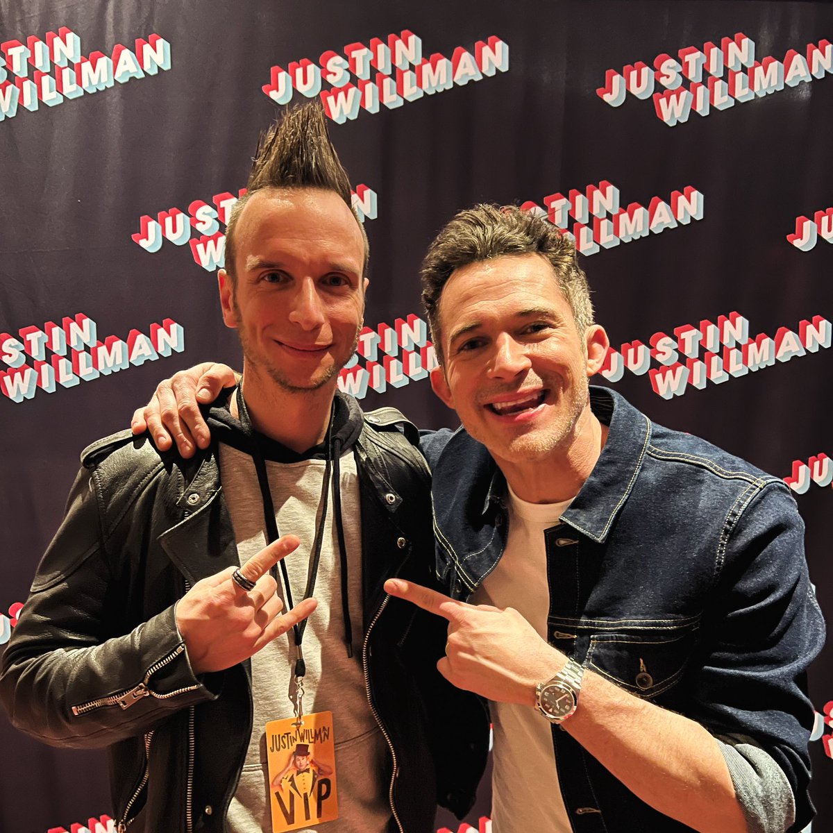 magicrocksshow's tweet image. Had a GREAT time seeing my friend @Justin_Willman crush @fallsviewcasino I can’t believe how long we have known each other. Times flies when you are developing careers! Excited for the new @netflix series! Congratulations on ALL your success. You deserve it all. #magicforhumans