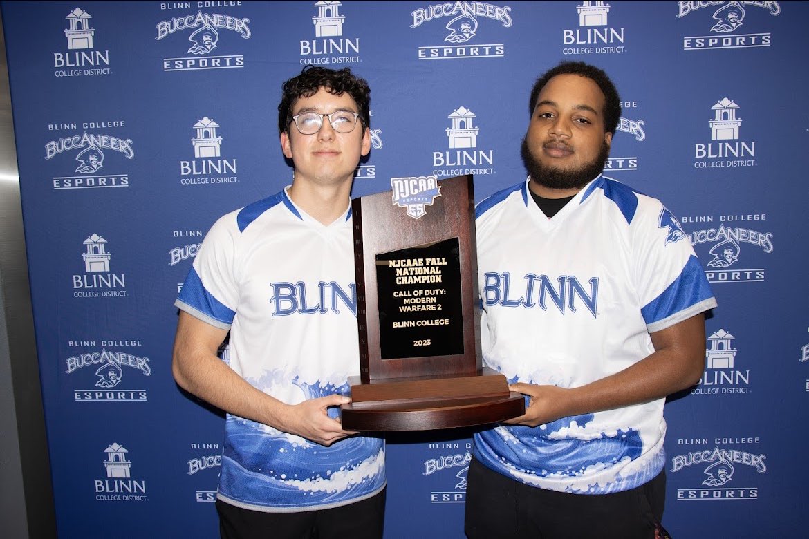 itzkingwes's tweet image. CHAMP X CHAMP 🏆 @Desxrve_