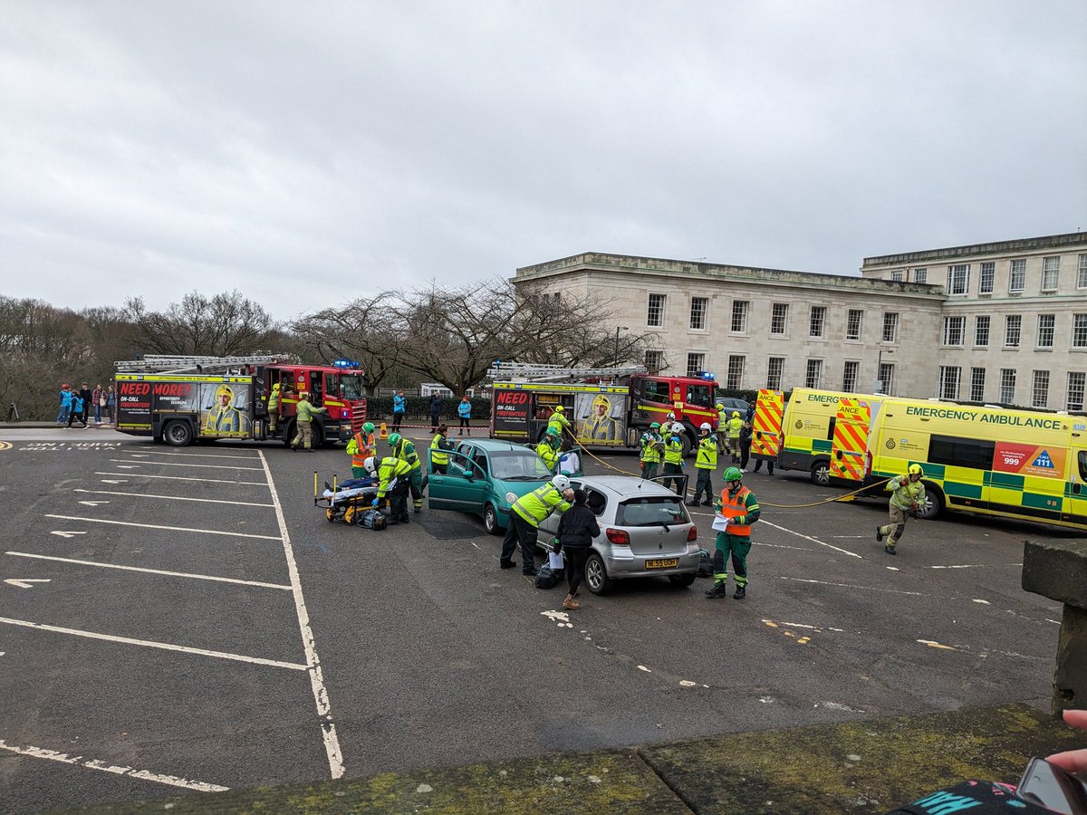 Katie Wallis (@ktwallis29) on Twitter photo Had a brilliant day yesterday watching <a href="/UoN_SHS/">UoN Health Sciences</a> students take part in a simulated road traffic collision. So many learning opportunities, observing #teamwork #communication it was an amazing opportunity to be part of! Had a brilliant day yesterday watching <a href="/UoN_SHS/">UoN Health Sciences</a> students take part in a simulated road traffic collision. So many learning opportunities, observing #teamwork #communication it was an amazing opportunity to be part of!