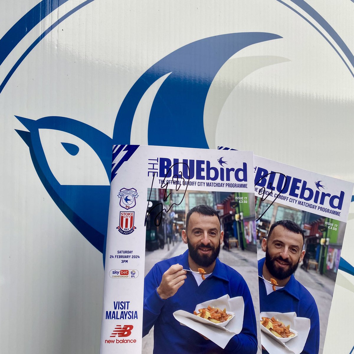 Fancy getting your hands on a signed copy of Saturday’s matchday programme? ✍️

Follow <a href="/TheBluebirdProg/">The Bluebird</a> and repost this for your chance to win! 💙

#CityAsOne | <a href="/CardiffCityFC/">Cardiff City FC</a>