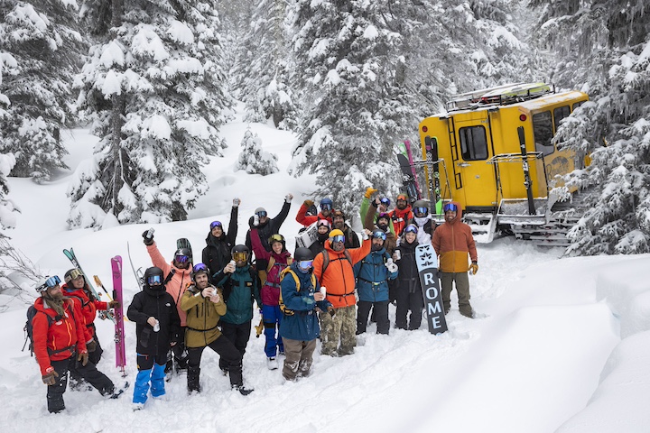 tilray's tweet photo. The past week, @10BarrelBrewing hit the slopes with its inaugural Beer Lodge event, where media personalities and athletes were invited to immerse themselves in the unique world of 10 Barrel. $TLRY https://t.co/ugsXt0VAHy