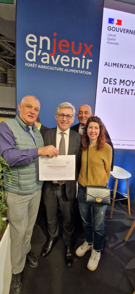 🍎Notre projet "Cantines de demain" est lauréat de l’appel à projet du PNA 2023-2024 pour les projets structurants/innovants !
Un grand merci à <a href="/AgnesRunacher/">Agnès Pannier-Runacher 🇫🇷🇪🇺</a> et à <a href="/fredvalletoux/">Frédéric Valletoux</a> , ainsi qu'à l’ADEME et au Ministère Écologie Territoires !