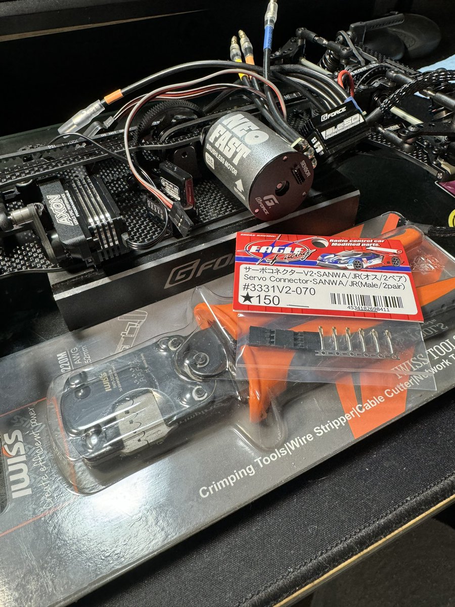 tooriame_rc's tweet photo. ついに完成‼️STEP20‼️
つーかだいぶ前に出来てたんですが〜色々あって😅
現在メカ積みに挑戦中〜これを用意したので真面目にやってみるますからす
#AXON #TC103 https://t.co/PBDeqYO2AG