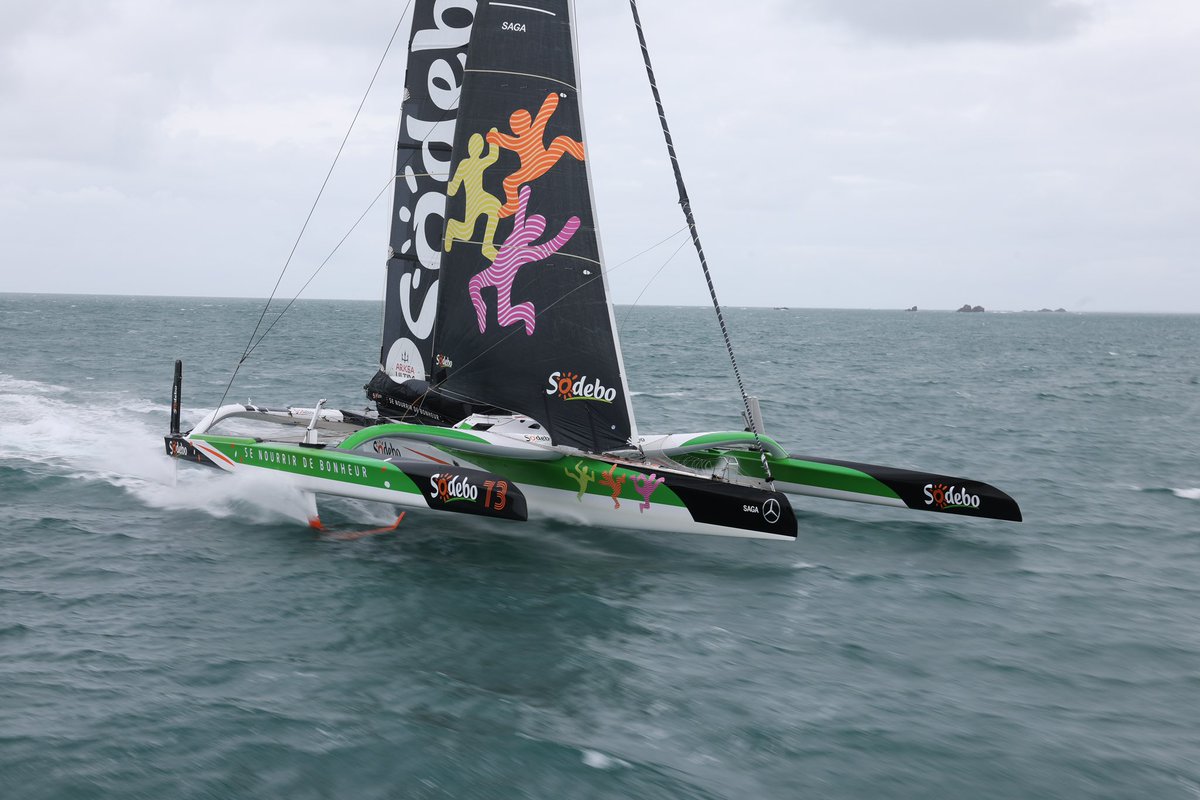 Les premières images de l'arrivée de Thomas Coville à Brest 📸

Le skipper de Sodebo Ultim 3 termine ce tour du monde en 2ème position à 2 jours, 6 heures, 4 minutes et 58 secondes du vainqueur Charles Caudrelier. ⛵️

📸 Jean-Marie LIOT / <a href="/Sodebo_Voile/">Sodebo Voile</a> 

#AUCB #EmotionsUltim