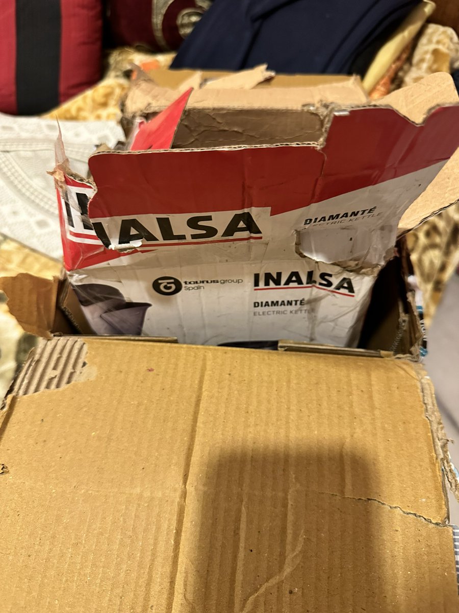 nipunsachdeva's tweet image. Never ever buy anything from @ShopClues , they are a fraud company looting customers and fooling them in name of customer care. No resolution provided for defective product, they are just closing requests @JaagoGrahak @BandBajaateRaho