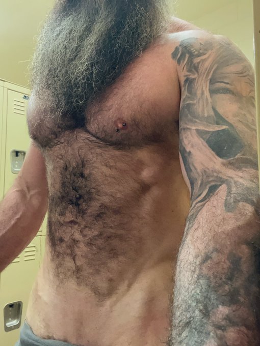 Be honest, how many of you have masturbated to me? ??‍♂️ https://t.co/SwJfWKakzg