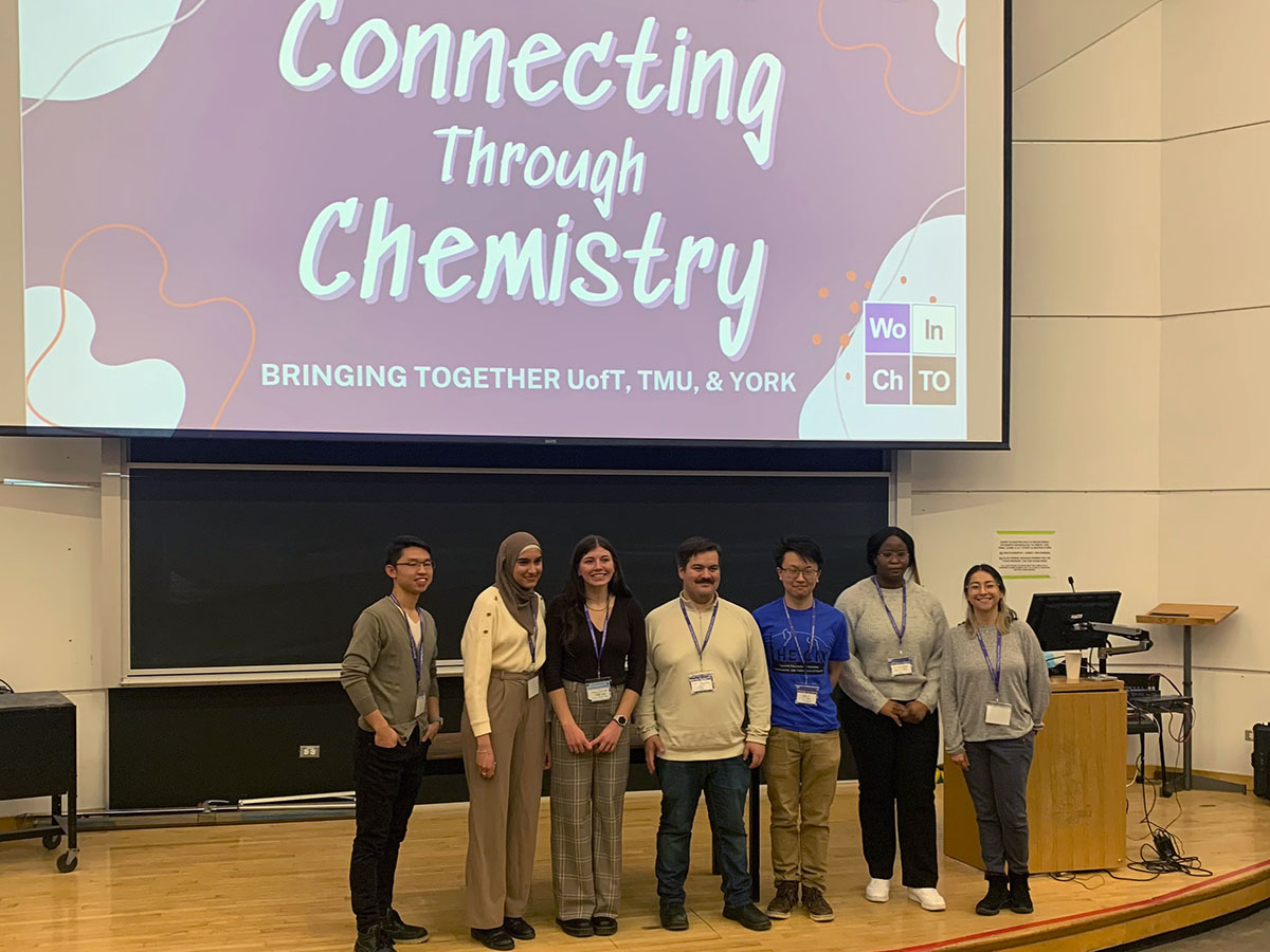 Faculty of Science TMU (@torontometsci) on Twitter photo Last month, two <a href="/TMUmolsci/">TMU Molecular Science</a> graduate students participated in the annual <a href="/WIC_Toronto/">Working towards Inclusivity in Chemistry Toronto</a> Symposium to learn about applying EDI in science while sharing their research and building professional relationships with the local science community. Read more: torontomu.ca/science/news-e… Last month, two <a href="/TMUmolsci/">TMU Molecular Science</a> graduate students participated in the annual <a href="/WIC_Toronto/">Working towards Inclusivity in Chemistry Toronto</a> Symposium to learn about applying EDI in science while sharing their research and building professional relationships with the local science community. Read more: torontomu.ca/science/news-e…