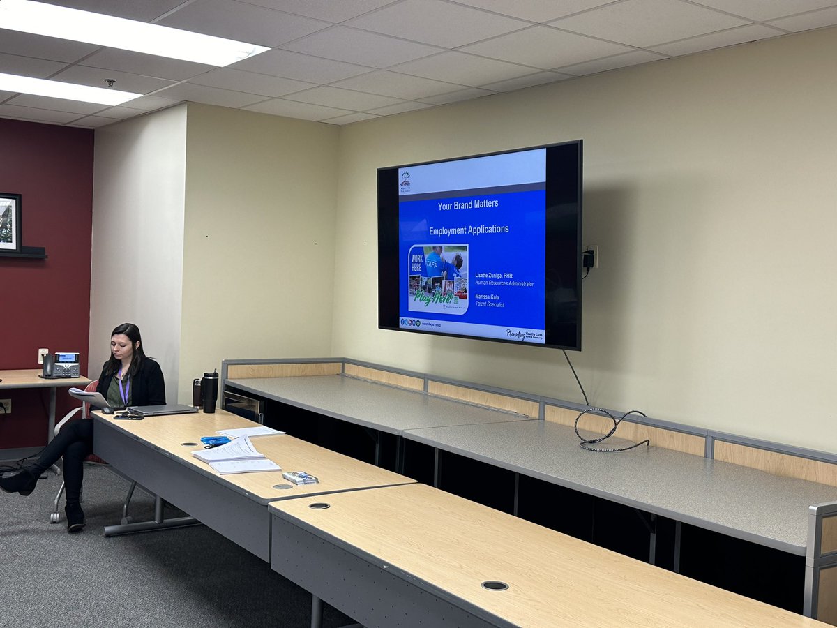 Brad Neubauer (@neubauernchs) on Twitter photo Very thankful to <a href="/KidsMatter2U/">KidsMatter</a> for their Your Brand Matters Workshop today for the <a href="/incubatoredu/">INCubatoredu (from Uncharted Learning, NFP)</a> <a href="/NCHSOFFICIAL/">Naperville Central</a> students.
Great tips, advice, and support for our students! Very thankful to <a href="/KidsMatter2U/">KidsMatter</a> for their Your Brand Matters Workshop today for the <a href="/incubatoredu/">INCubatoredu (from Uncharted Learning, NFP)</a> <a href="/NCHSOFFICIAL/">Naperville Central</a> students.
Great tips, advice, and support for our students!
