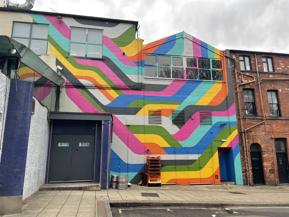 MarieTouray1's tweet photo. The Sheffield community embraced the art around the city in the Public Art Walk hosted by Sheffield Heritage Open Days  and @SheffCivicTrust.

Read this article on ShefNews to find out about the murals made by icons:
https://t.co/jpwa1S4UPA

#murals #publicart #artwalk #art https://t.co/COHSmdR8lP