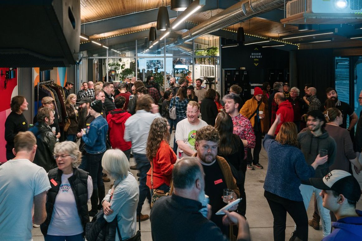 kingcanfilmfest (@kingcanfilmfest) on Twitter photo MAKERS MEETUP TODAY! Free mixer.
4-6pm at the Broom Factory, 305 Rideau.
All creatives are welcome for mingling & inspiration during this film fest! And who knows, you might just bump into someone you know!
#ygk <a href="/VisitKingstonCA/">Visit Kingston</a> MAKERS MEETUP TODAY! Free mixer.
4-6pm at the Broom Factory, 305 Rideau.
All creatives are welcome for mingling & inspiration during this film fest! And who knows, you might just bump into someone you know!
#ygk <a href="/VisitKingstonCA/">Visit Kingston</a>