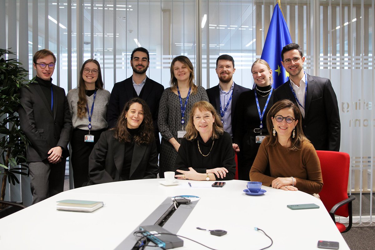 Veronica Gaffey (@gaffey_veronica) on Twitter photo Over the last five months, our #BlueBook trainees worked at <a href="/EU_DIGIT/">DIGIT ๐ช๐บ</a>, the heart of digital services at <a href="/EU_Commission/">European Commission</a>.
Thank you for the ideas and energy you brought. You've learned from us and we've learned from you.
Want to be our next trainee?๐ europa.eu/!J6FbVN Over the last five months, our #BlueBook trainees worked at <a href="/EU_DIGIT/">DIGIT ๐ช๐บ</a>, the heart of digital services at <a href="/EU_Commission/">European Commission</a>.
Thank you for the ideas and energy you brought. You've learned from us and we've learned from you.
Want to be our next trainee?๐ europa.eu/!J6FbVN