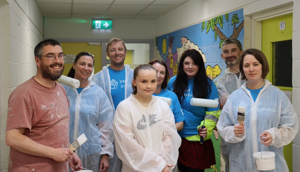 Intel_IRL's tweet photo. Our #Lithography team recently visited Scoil San Carlo Junior, Leixlip to help give a vibrant makeover! 
The project was part of the #IntelInvolved programme, where employees can volunteer and give back to the communities where they live and work 🎨🏫 #Volunteering #Community https://t.co/52gPRPaM57