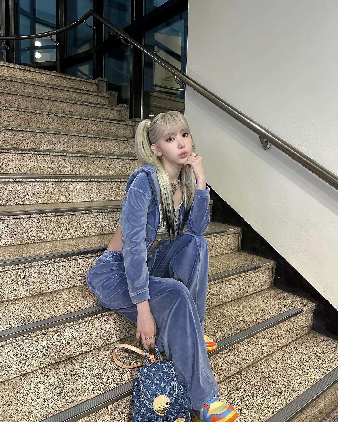 ルセラフィム 中国 上海 countingstars サクラ 当選者限定 宮脇咲良可愛い⭐︎ on X: 