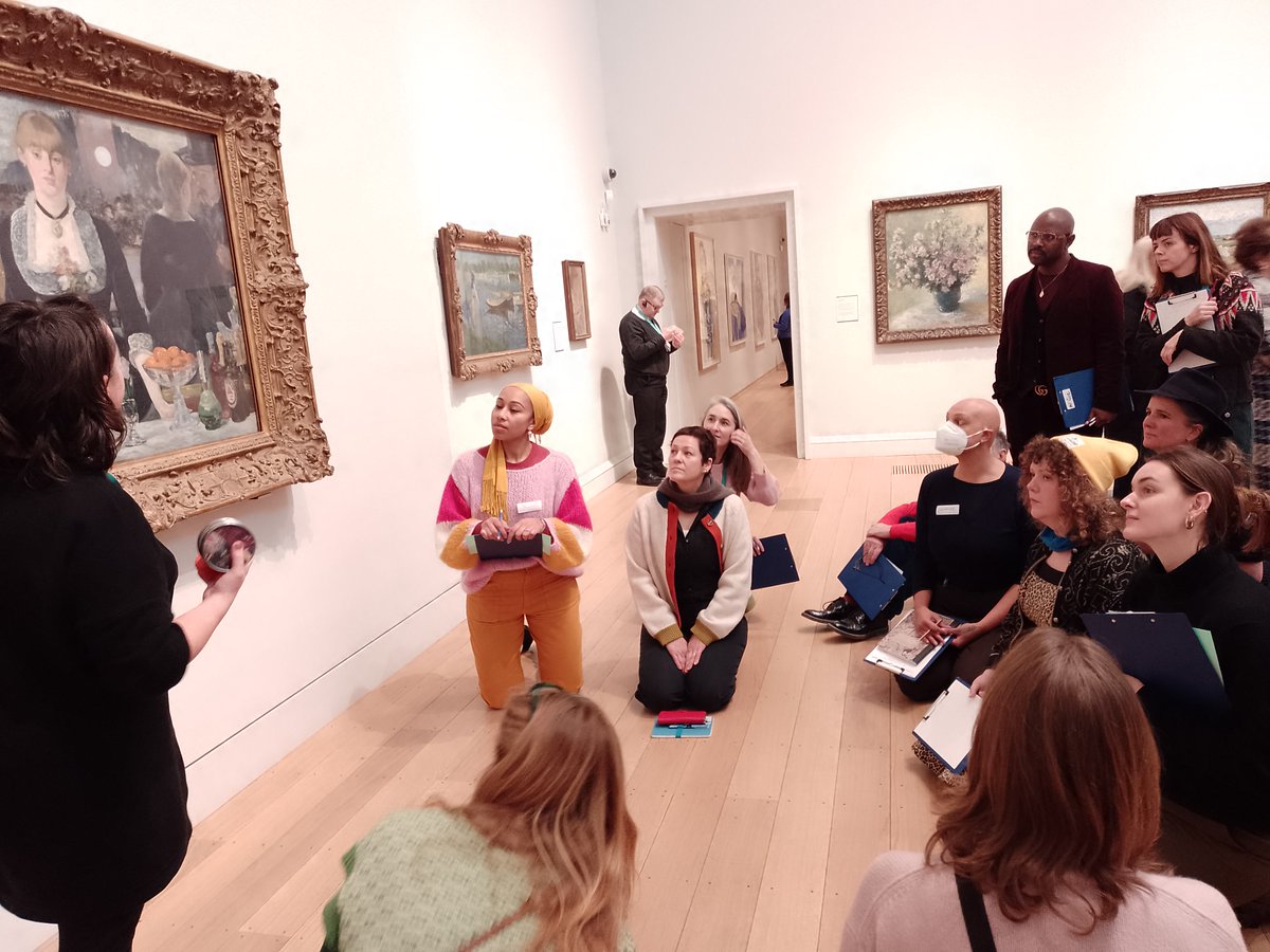 Last month, 10 FS Writers-in-Residence attended a collaborative day @TheCourtauld alongside the gallery's Schools Learning Team. The session aimed to enhance workshop practice and how storytelling & creativity can be prompted by great art. > Read more firststory.org.uk/a-day-of-creat…