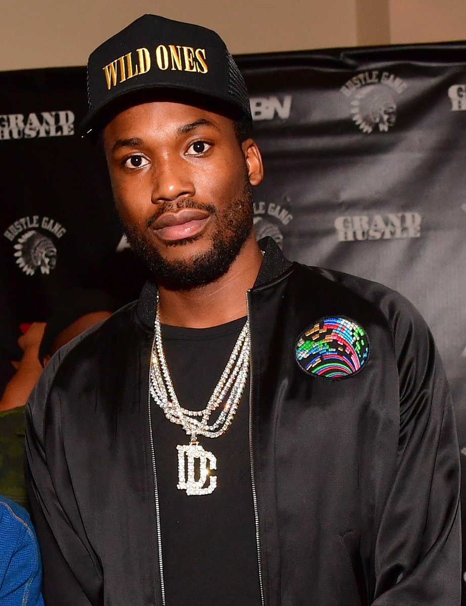 midsmoker34's tweet photo. Meek Mill has visited The Academy of Raya Lucaria and offered larval tear to Rennala, Queen of The Full moon in order to respec for dexterity, according to court documents https://t.co/6qkHlkp7Sq
