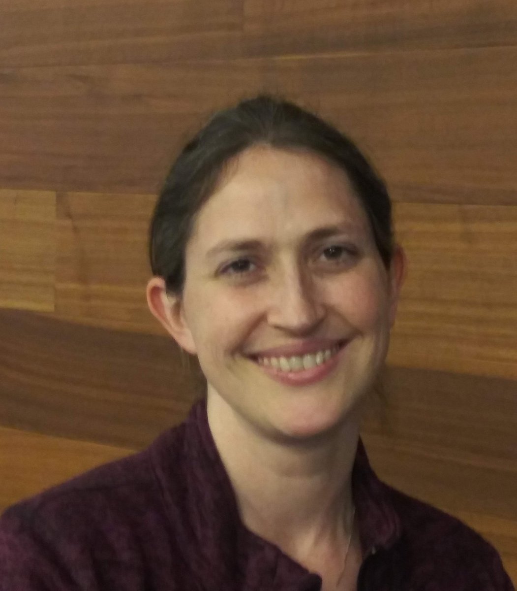usuhonors's tweet photo. We asked some of our alumni to share their thoughts on the value of graduating with USU Honors. This is what Instrument Scientist Jodie Barker Ream had to say! #DareToKnowUSU https://t.co/dvL7y7Yb0F