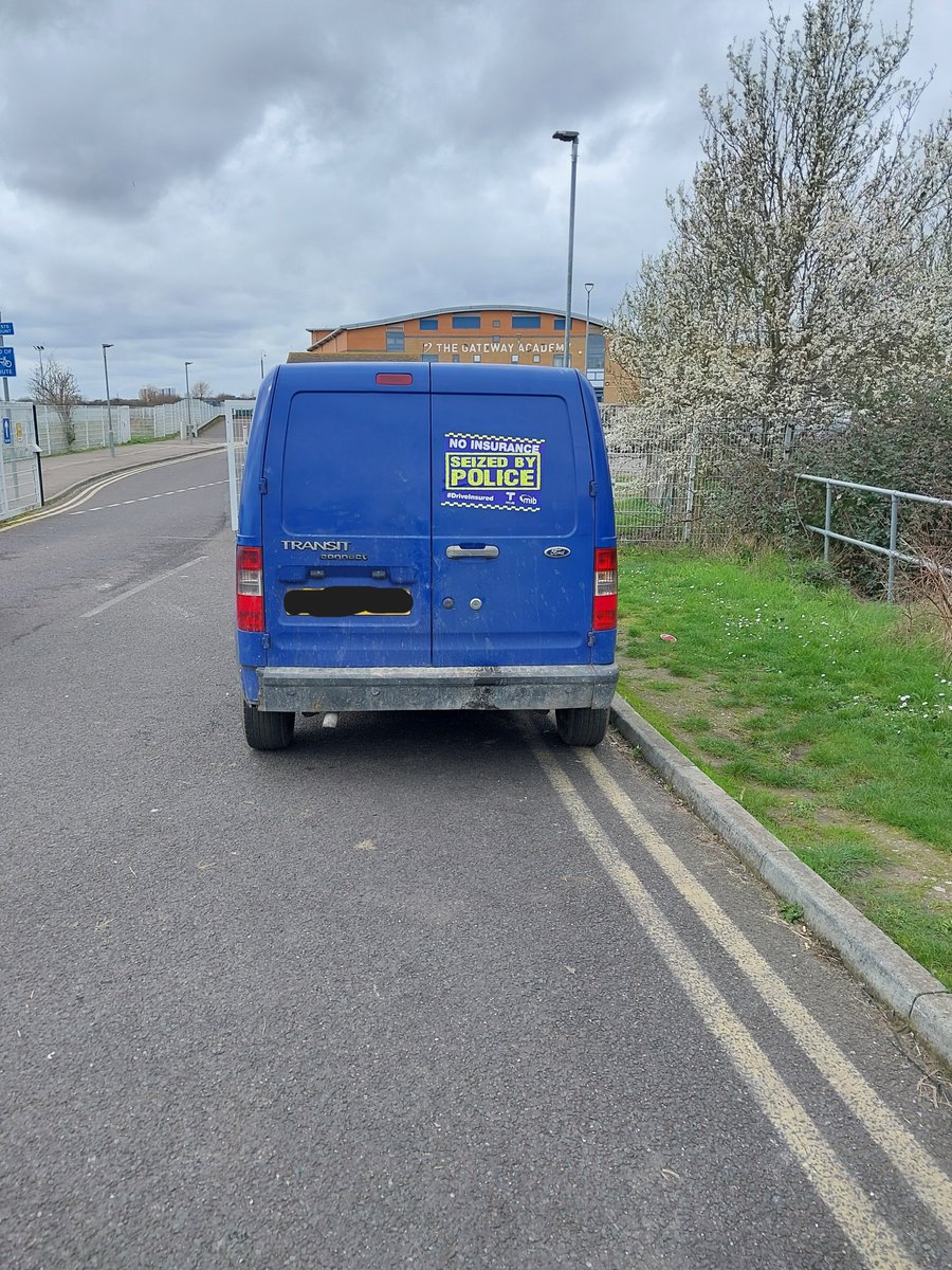Team were out in Thurrock yesterday. We came across this van being driven with no insurance, driver has been reported and issued a £300 fine and 6 penalty points. Drive insured its the law @OpTutelage