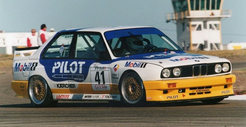 RSF_Motorsport's tweet image. Francesc Gutierrez, BMW M3.
Stage of the French Supertourism Championship (Ledenon), 1997.
 
#Touring #FSC #FTCC #Ledenon #Gutierrez #BMW