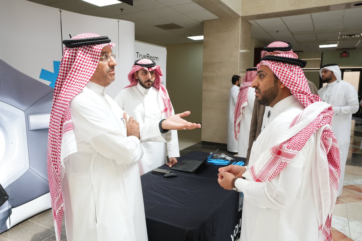 SMPS_SA's tweet image. تم بحمدلله ختام مؤتمر #الفيزياء_الطبية العاشر سنة ٢٠٢٤ م والذي عقد في مركز الملك فهد للأبحاث الطبية واحتوى على العديد من الفعاليات والمحاضرات القيمة والتي تخدم مستقبل علوم الفيزياء في الطب✨