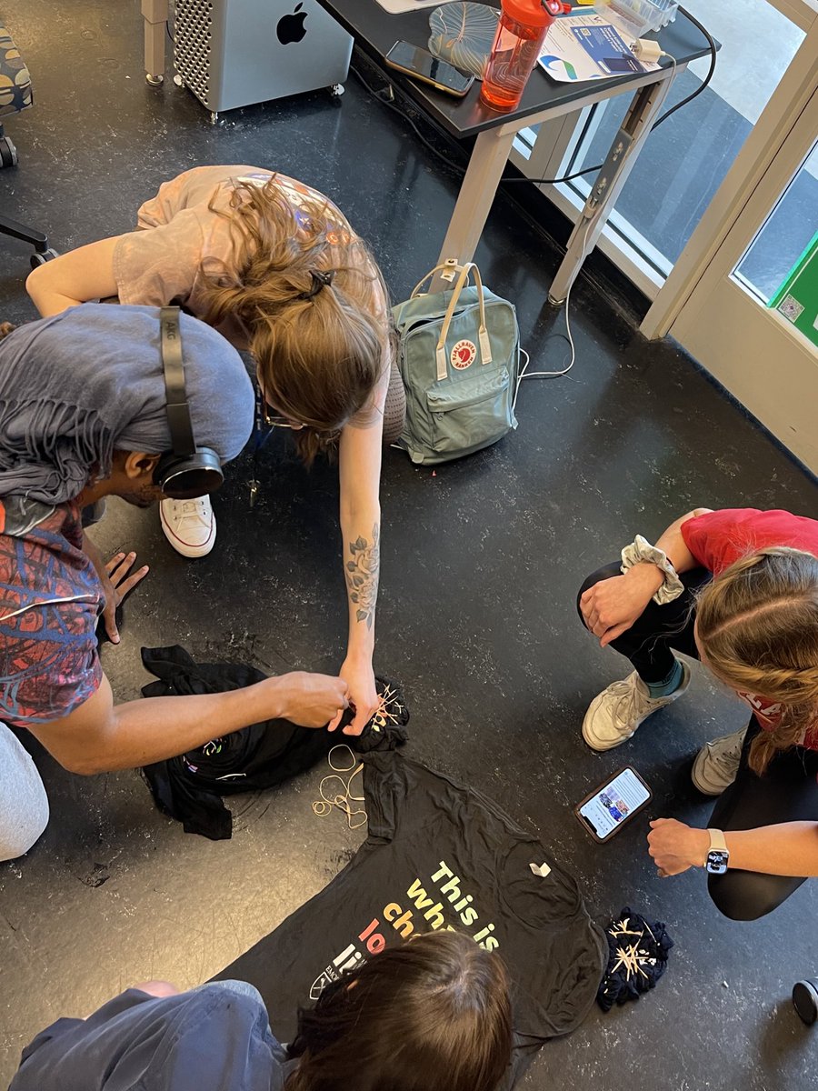 The Davis Lab (@the_davis_lab) on Twitter photo The intrusive thoughts won in the Davis Lab today… (sorry Kira😅)
Ready for <a href="/EmoryChem/">Emory Chemistry</a> recruitment tomorrow 🤗 The intrusive thoughts won in the Davis Lab today… (sorry Kira😅)
Ready for <a href="/EmoryChem/">Emory Chemistry</a> recruitment tomorrow 🤗