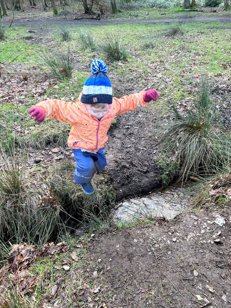 Thank you so much @hub_woodlands <a href="/HelenaPedagogue/">Helena MacPhail</a> for the fabulous opportunity for both staff and children from <a href="/LvpsN/">LVPS Nursery</a> who have been coming to the Hub. What an impact this has had. Everyone has had a ball! <a href="/FalkirkFroebel/">Froebel: Falkirk Network</a>