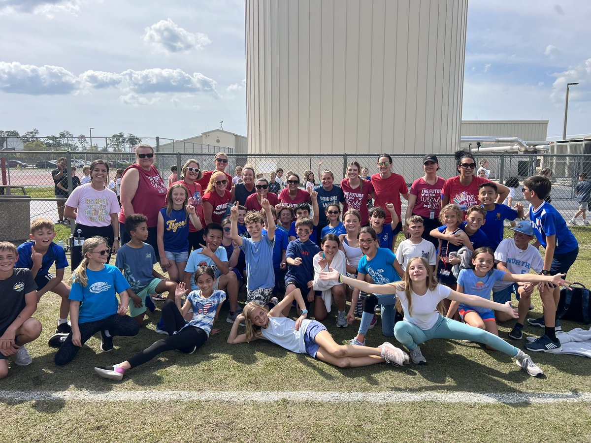 Veterans Memorial Elementary (@vmepatriots) on Twitter photo Kickball Championship Game Mrs. Marks vs. Mrs. Colbert vs Teacher Teamβ¦SO much fun!
<a href="/VMEPatriots/">Veterans Memorial Elementary</a> <a href="/MrsMarksVME/">ππ£π€. πππ£ππ€</a> <a href="/MrsColbertVME/">Marsha Colbert</a>
#VMETeachersRock Kickball Championship Game Mrs. Marks vs. Mrs. Colbert vs Teacher Teamβ¦SO much fun!
<a href="/VMEPatriots/">Veterans Memorial Elementary</a> <a href="/MrsMarksVME/">ππ£π€. πππ£ππ€</a> <a href="/MrsColbertVME/">Marsha Colbert</a>
#VMETeachersRock
