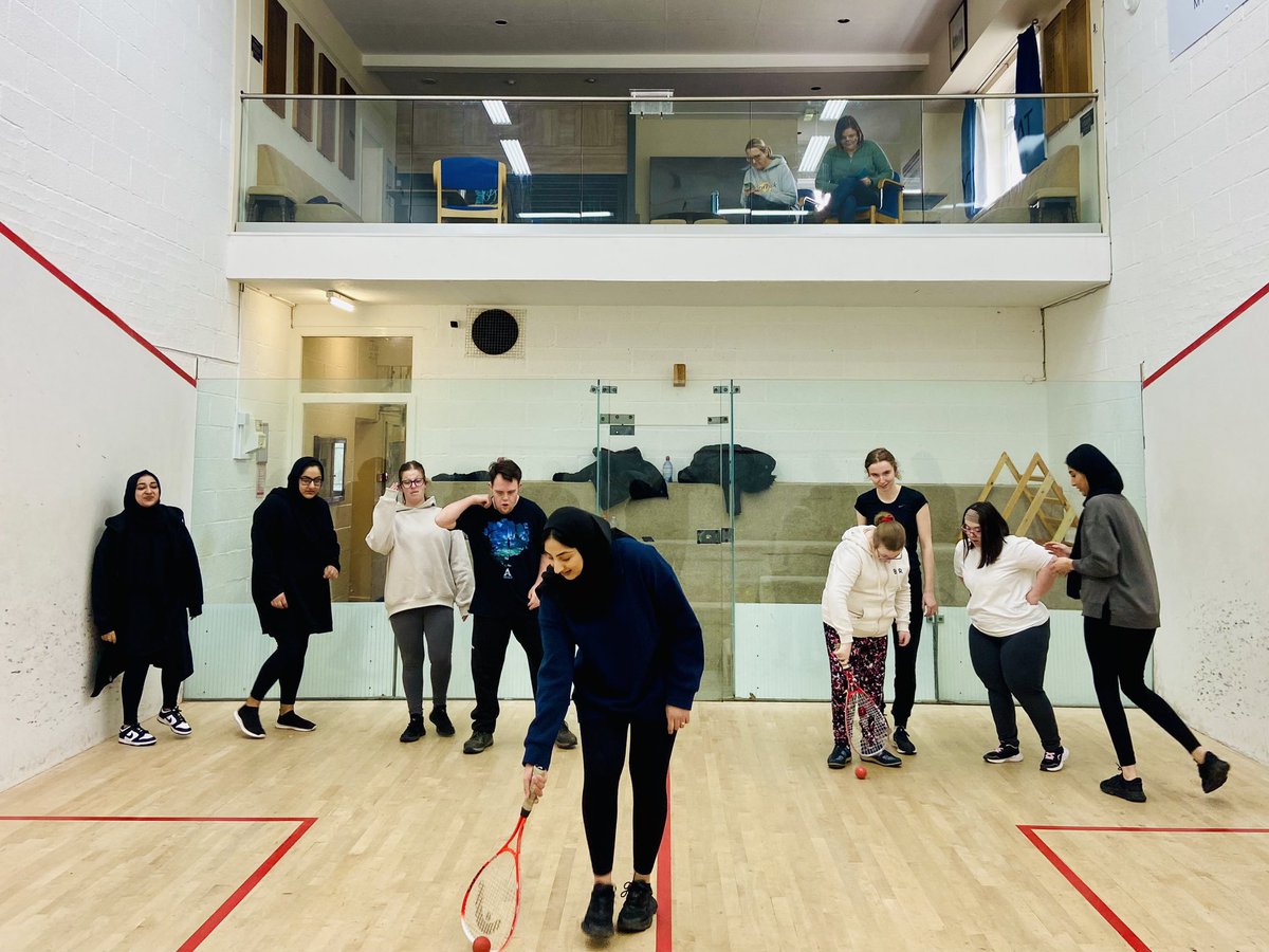 Oi oi! Epic Mixed Ability Squash session today with the Calder Crocs!! 🙌 Big shout to all the students on placement with @IMAS_sport4all for getting proper stuck in! Particularly with the classic (and mandatory) CCS warm up of being very silly whilst dancing to ABBA! 😂 🕺💃