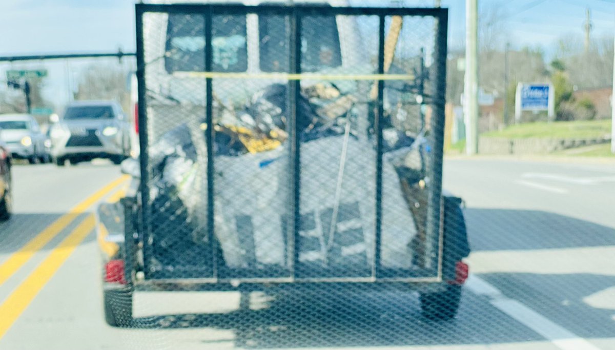 Lee Cruse tweet media