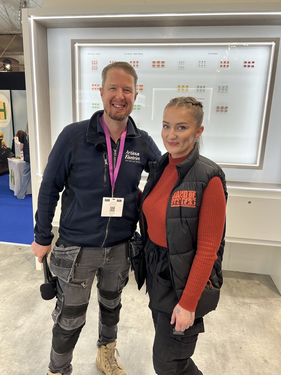 ArtElectrics's tweet image. SPARKIES UNITE ⚡️

What an amazing day at Elex 2024, I met some great people and some fellow influencers who you may know. 👀 Make sure to check out everyone’s channels as they provide great and valuable content to all sparkies and trades around the world 🌍😎

#sparkies #elex