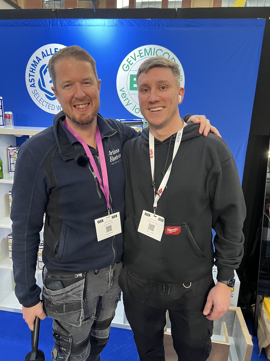 ArtElectrics's tweet image. SPARKIES UNITE ⚡️

What an amazing day at Elex 2024, I met some great people and some fellow influencers who you may know. 👀 Make sure to check out everyone’s channels as they provide great and valuable content to all sparkies and trades around the world 🌍😎

#sparkies #elex